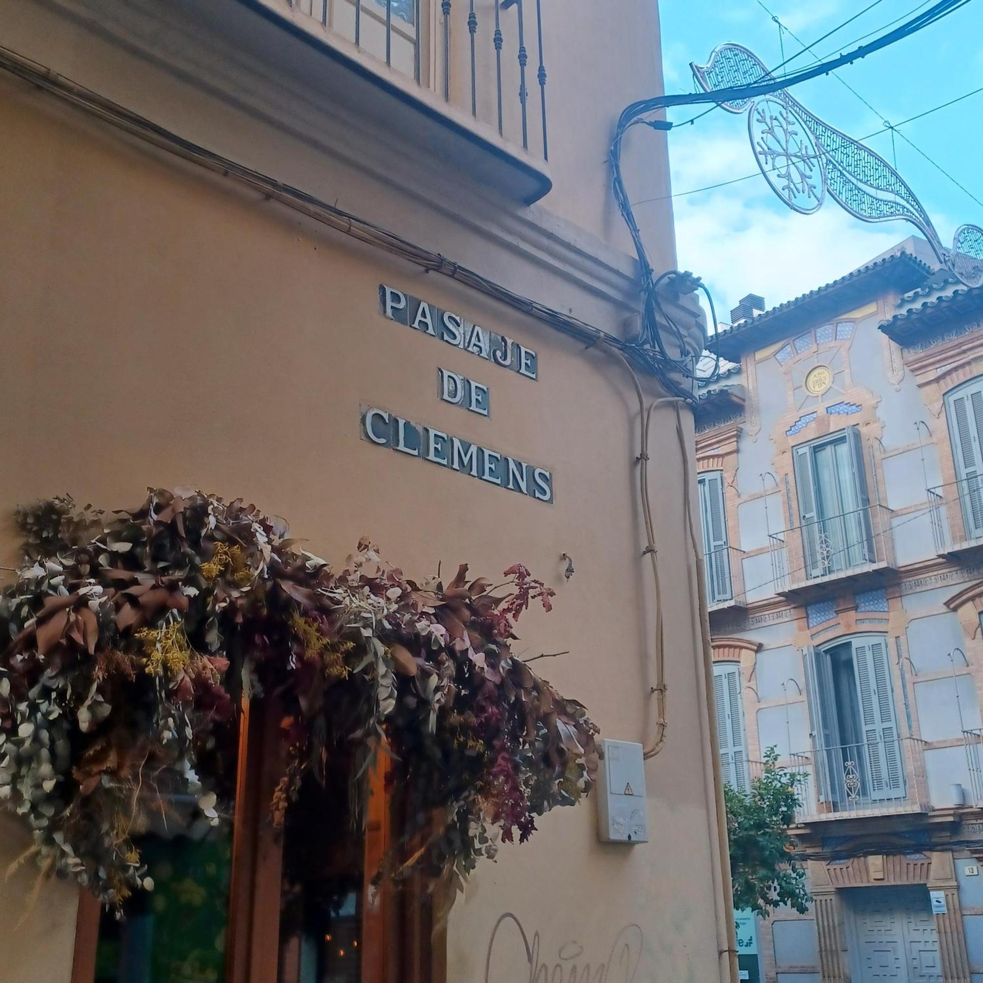 Picasso'S Neighbor Apartment Malaga Luaran gambar